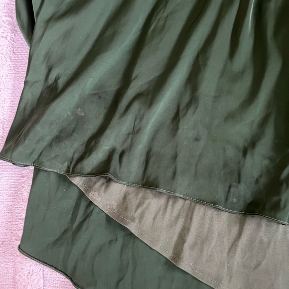 NWT Mac Duggal Ieena Satin Embellished Gown Emerald Green long sleeve size 0 - Picture 7 of 13